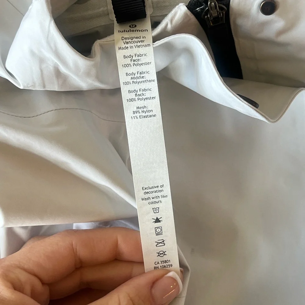 NWOT Lululemon Rain Chaser Jacket Sz 10 - Picture 5 of 5